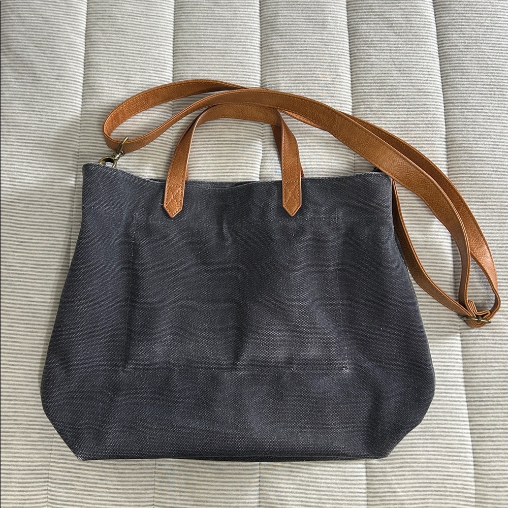 Thirty-One Initial “P” Shoulder Bag Purse Tote - Picture 5 of 12
